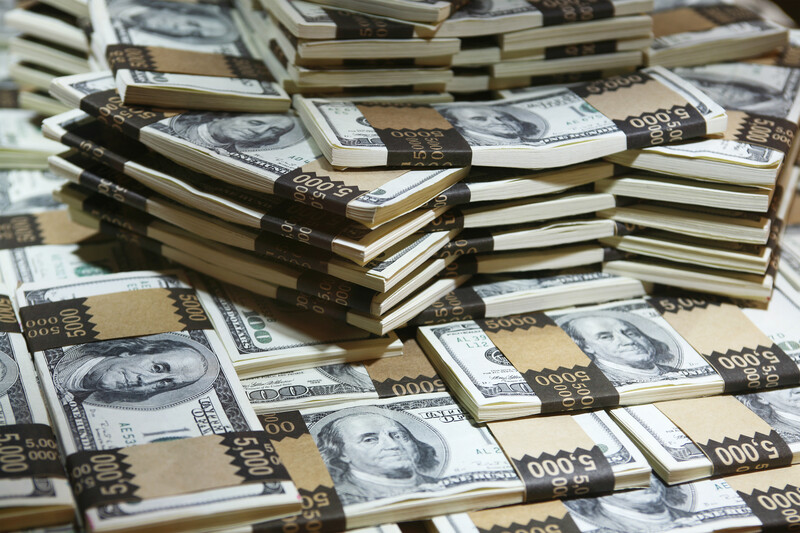 stacks of money_cash_dollars canstockphoto628836 800x533