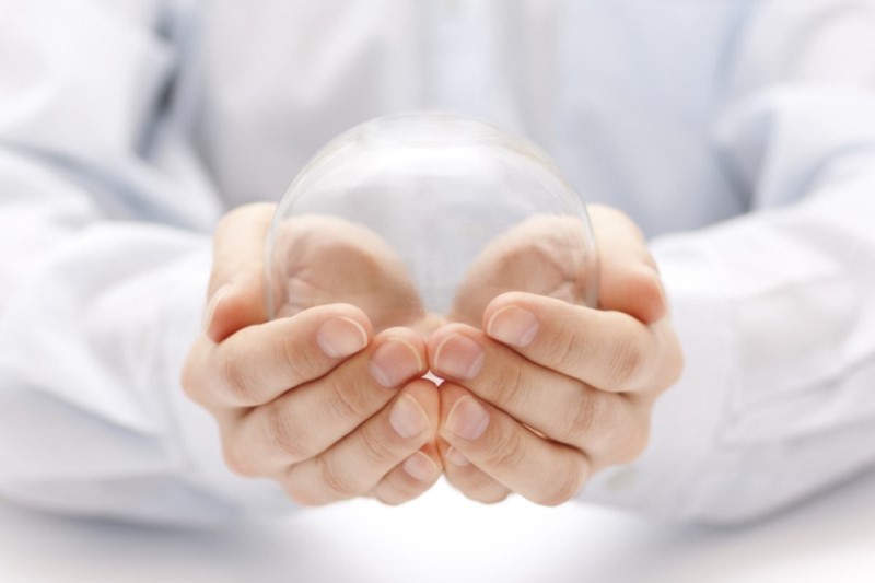 canstockphoto24667542_crystal ball 800x533